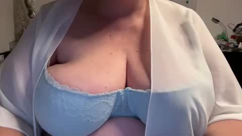 stellaaltamarea online show from October 7, 11:34 pm