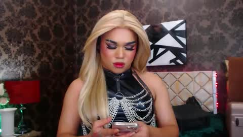 CALL ME STELLA online show from March 12, 3:29 pm