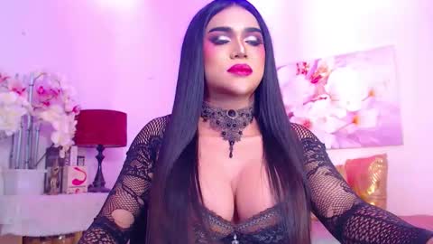 CALL ME STELLA online show from February 28, 7:01 am