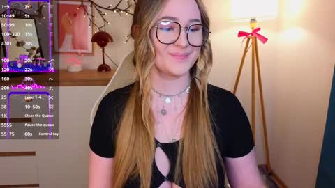 Emma online show from January 31, 10:10 pm