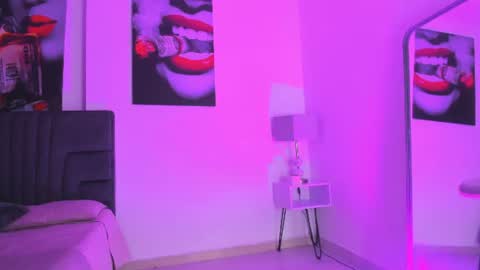 Stephane Rousseau online show from June 16, 3:32 am