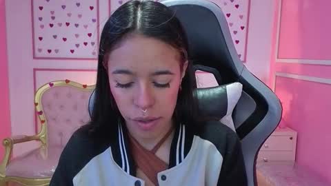 Stephania online show from October 7, 12:23 pm