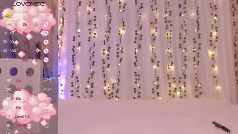 stephanie_diaz online show from February 6, 8:33 pm