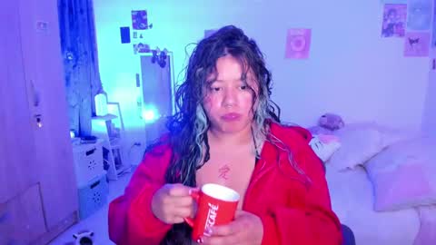 Snapshot of stephanifox chatting on January 22, 2:26 am Stephanie online show from January 22, 2:26 am