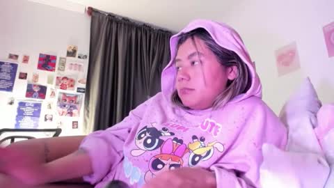 Stephanie  online show from November 12, 4:59 am