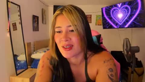 Snapshot of stephany_uwu chatting on January 11, 2:20 am Stephany independient model online show from January 11, 2:20 am