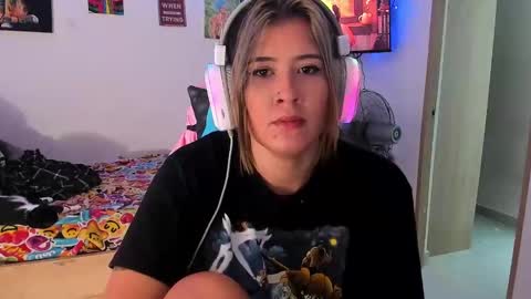 Snapshot of stephany_uwu chatting on February 1, 2:26 am Stephany independient model online show from February 1, 2:26 am
