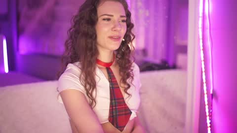 stephie0404 online show from January 19, 11:00 pm