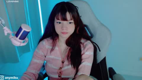 Snapshot of stephybrown chatting on January 10, 12:49 am stephy online show from January 10, 12:49 am