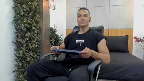    online show from February 20, 8:00 pm