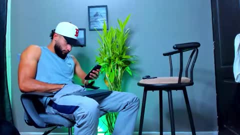 Steve  online show from October 17, 11:58 am