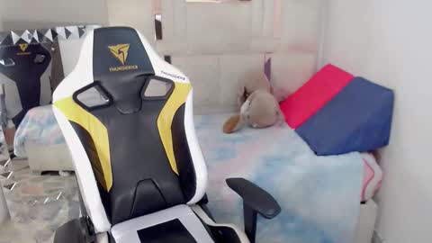 STEVAN online show from February 27, 1:15 pm