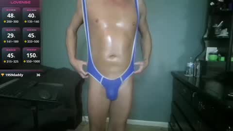 Im Yours online show from October 8, 3:24 am