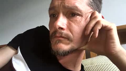 Steve online show from February 15, 2:04 am
