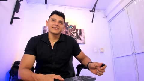 STIVEN online show from March 1, 6:43 pm