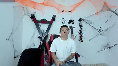 Steven online show from October 30, 12:06 pm