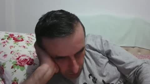 Snapshot of stevenpit chatting on February 17, 8:16 pm stevenpit online show from February 17, 8:16 pm