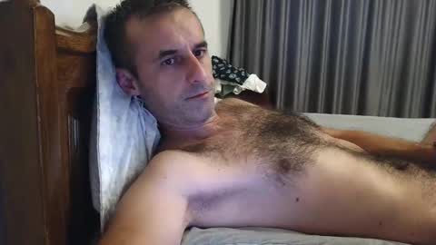 Snapshot of stevenpit chatting on September 11, 5:09 am stevenpit online show from September 11, 5:09 am
