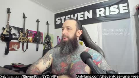 Snapshot of stevenrisenyc chatting on February 11, 4:44 am StevenRiseNYC online show from February 11, 4:44 am
