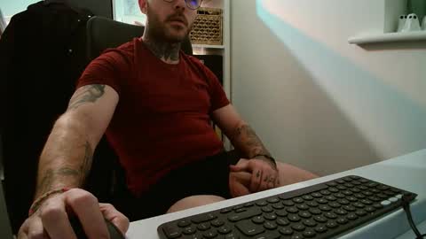stevie_rae online show from October 27, 9:37 pm
