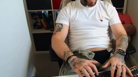 stevie_rae online show from June 22, 9:17 am