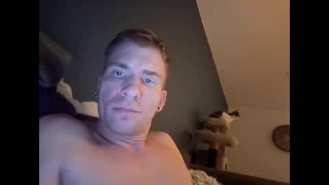 Steviee online show from October 20, 1:21 am