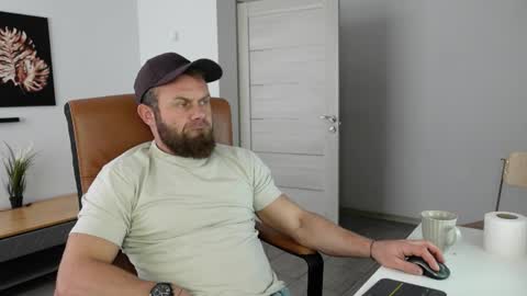 Stewart Barnz online show from March 19, 11:15 am