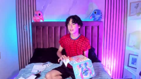 Sthepano  online show from April 11, 7:56 am