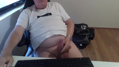 stiffyman55 online show from November 28, 3:03 am