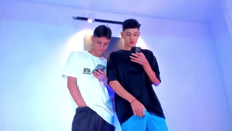 Stiven  brendan online show from October 22, 2:59 am