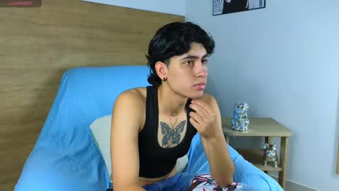 stivenbenet1 online show from October 30, 1:12 pm