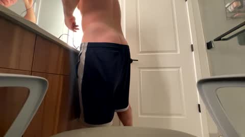 Snapshot of stlhotwifeguy chatting on March 1, 5:16 pm stlhotwifeguy online show from March 1, 5:16 pm