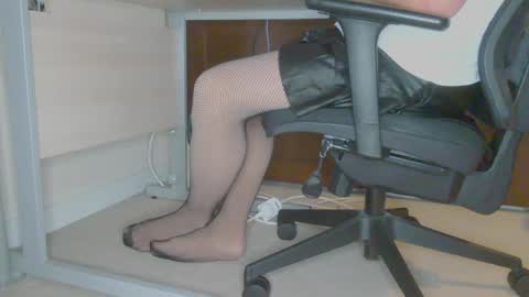 stockings_stockings online show from May 20, 8:10 am