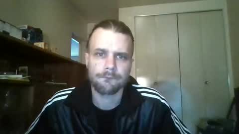stockingsnfeet online show from May 12, 7:01 pm