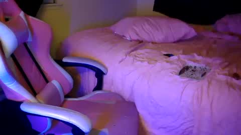 Haily online show from December 27, 2:04 am