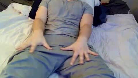 stonedandlovingit online show from February 24, 4:04 pm