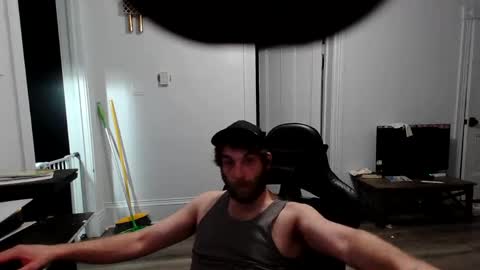 Snapshot of stonedpanda77 chatting on October 31, 3:18 am stonedpanda77 online show from October 31, 3:18 am