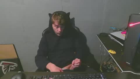 Snapshot of stonedpanda77 chatting on December 29, 10:25 pm stonedpanda77 online show from December 29, 10:25 pm