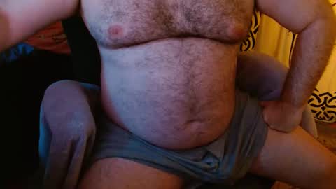 Stonerbear42 online show from September 29, 7:07 am