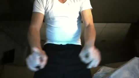 LifestyleMan313 online show from September 29, 5:17 am