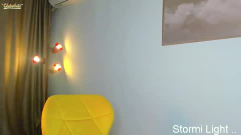 Stormi online show from December 14, 8:37 pm