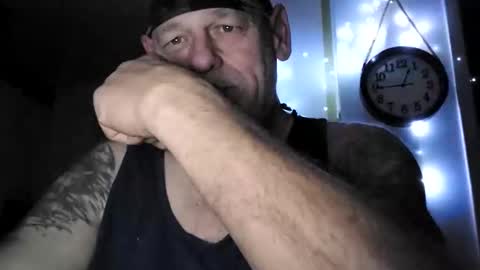 stormynorm14 online show from December 29, 5:42 am