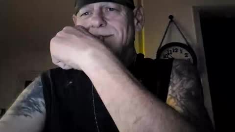 stormynorm14 online show from October 25, 1:50 am