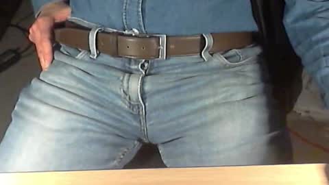 Dave online show from November 27, 8:16 pm