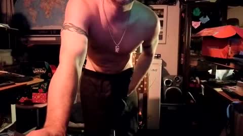 Str8 online show from October 12, 4:43 pm