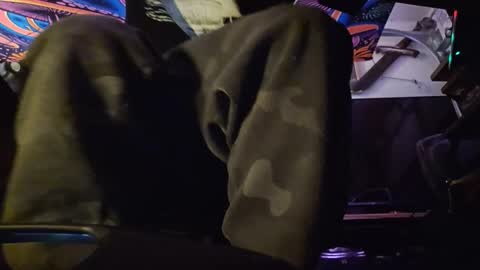 Str8 online show from February 3, 6:22 am