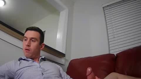 Snapshot of str8stuntcox chatting on January 7, 6:16 am Str8StuntCox online show from January 7, 6:16 am