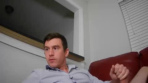 Snapshot of str8stuntcox chatting on December 2, 3:29 am Str8StuntCox online show from December 2, 3:29 am