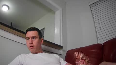 Snapshot of str8stuntcox chatting on January 27, 4:52 am Str8StuntCox online show from January 27, 4:52 am