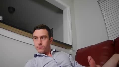 Snapshot of str8stuntcox chatting on January 5, 6:02 am Str8StuntCox online show from January 5, 6:02 am